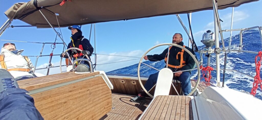 jachty na Oceanie Atlantyckim podczas rejsu stażowego