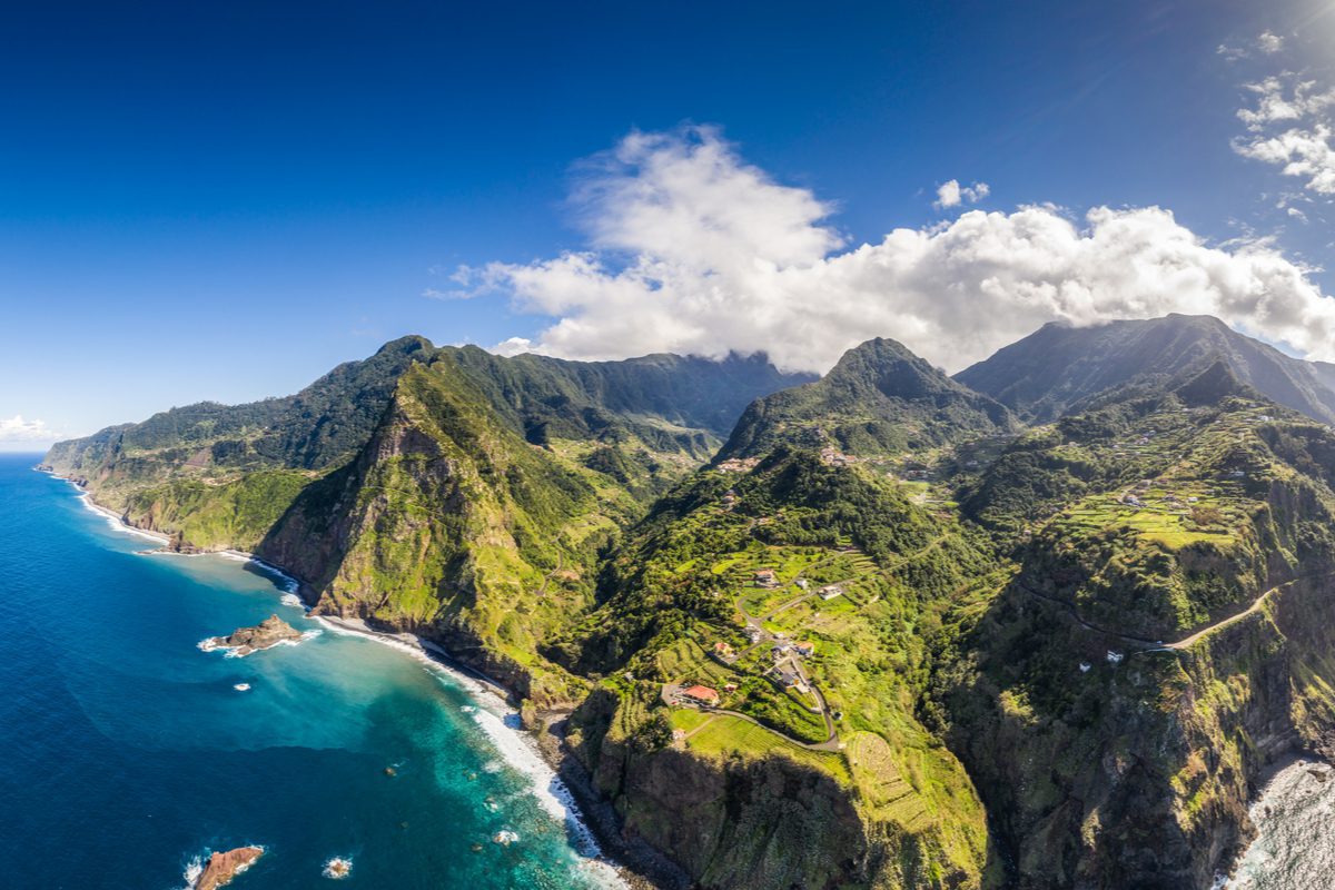 jachty na Oceanie Atlantyckim podczas rejsu stażowego