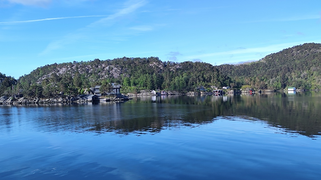 morskie szwedaki,norwegi,rejsy w norwegi